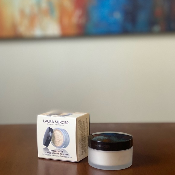 SALE‼️Laura Mercier Translucent Setting Powder > On-the-Go Mini Size > Brand NEW - Picture 11 of 13